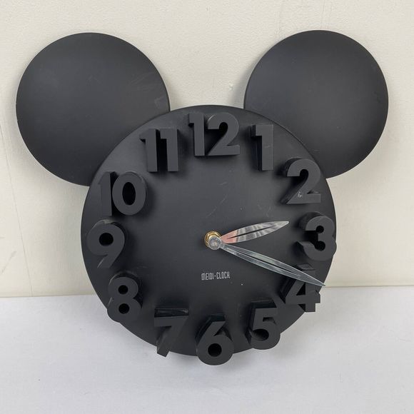 Meidi Clock Disney Mickey Mouse Black 3D Plastic Wall Hanging‎ 11" - Picture 1 of 7